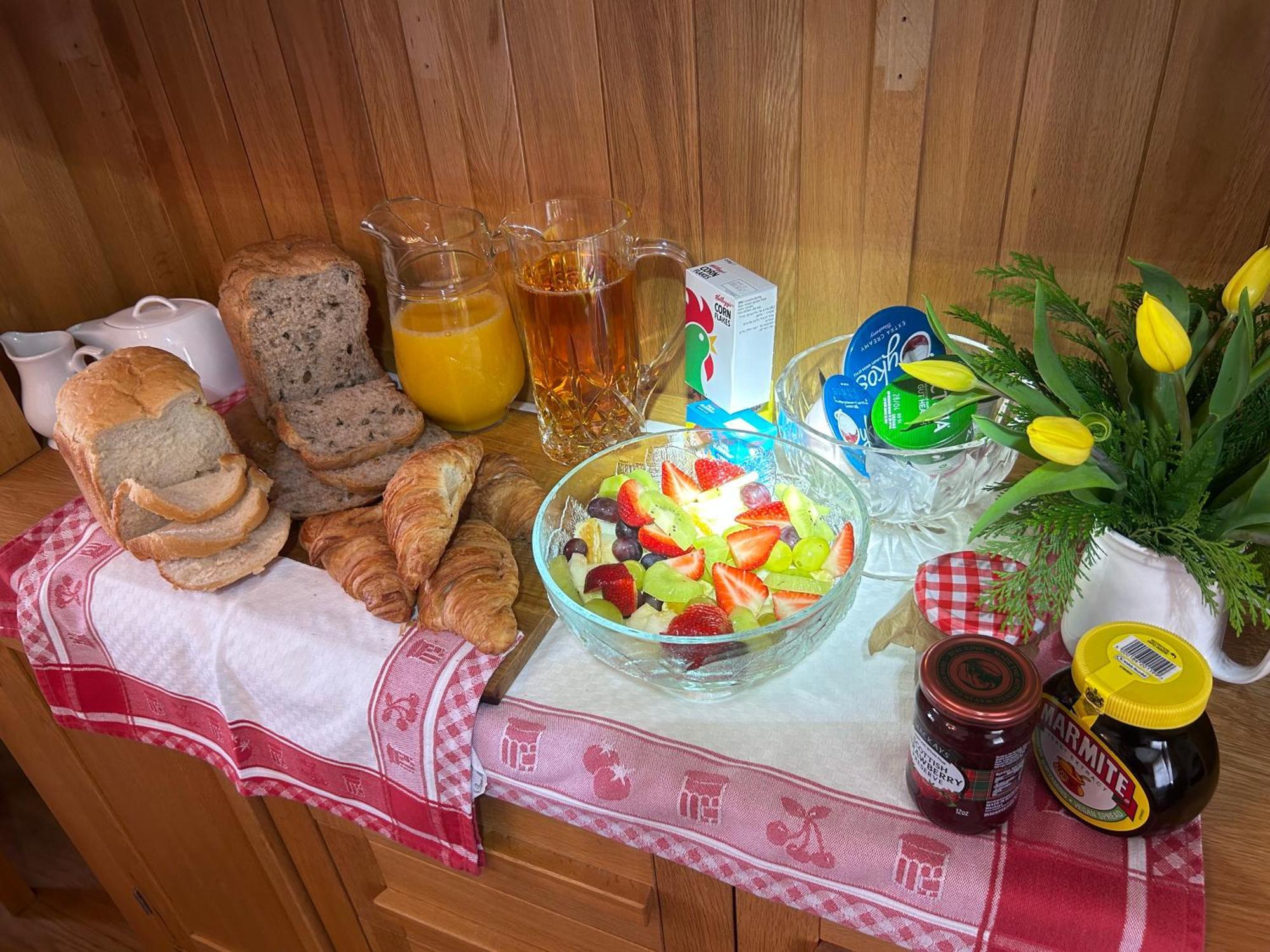 The Westwoods Bed and Breakfast Exteriör bild