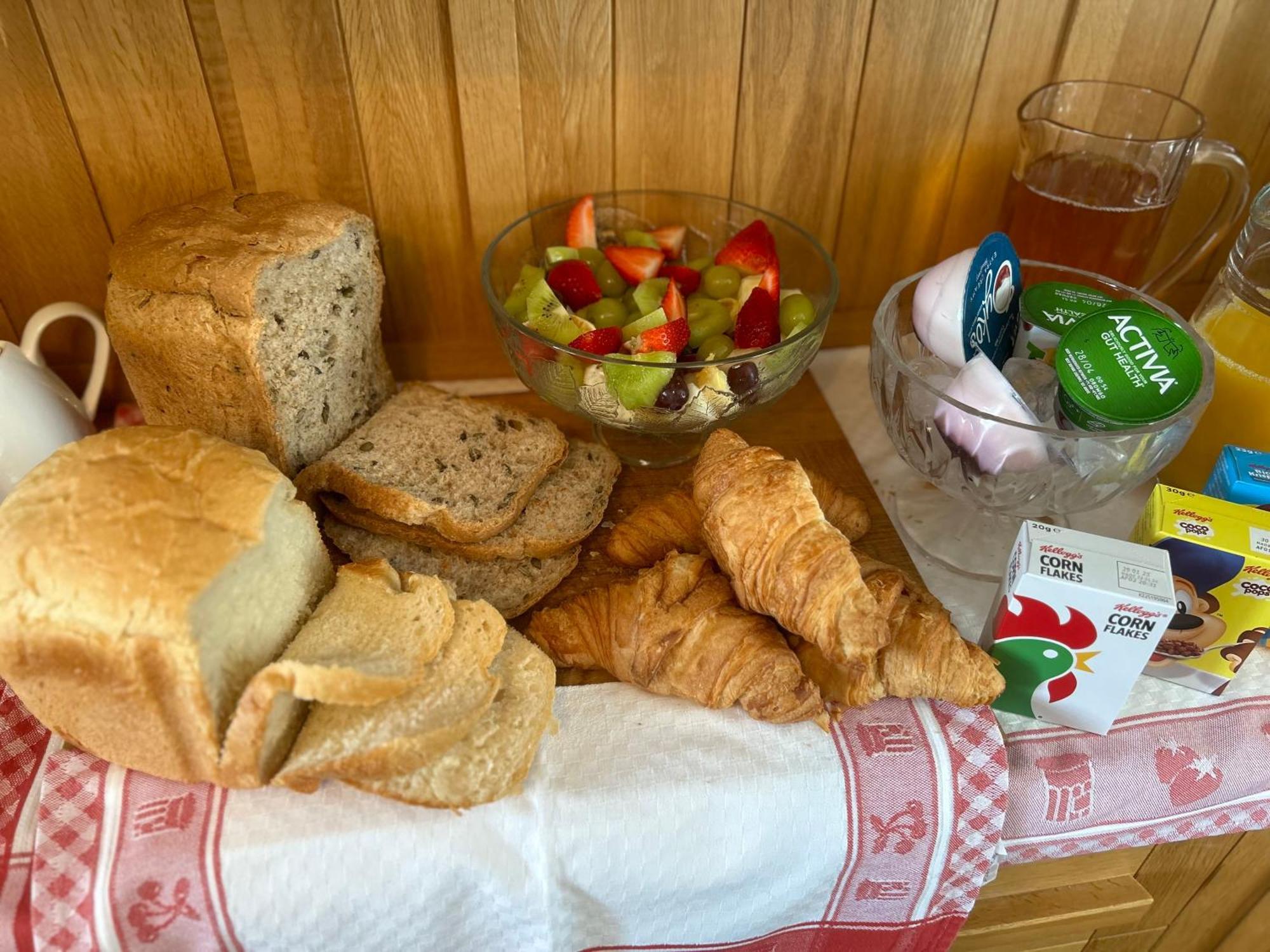 The Westwoods Bed and Breakfast Exteriör bild